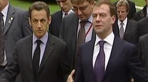 Medvedev praises Europe, criticises US