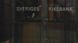 Sweden slashes interest again