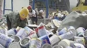 China crackdown on contaminated baby milk