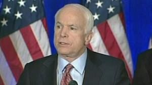 McCain fustige le libéralisme des démocrates