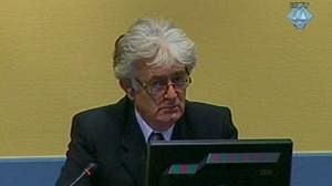 Radovan Karadzic joue la montre au Tribunal pénal international