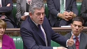 Gordon Brown dévoile son plan d’action contre la crise économique