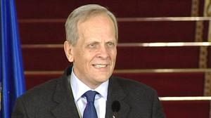 Romania’s president names a new prime minister
