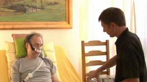 La mort assistée d’un homme, montrée à la télévision britannique