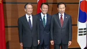 Les dirigeants chinois, japonais et sud-coréens pour une coopération régionale renforcée