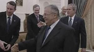 George Bush en Irak pour une visite surprise en forme d’au-revoir