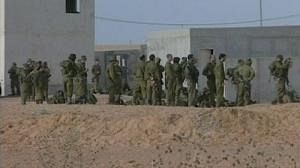 Israël mobilise des réservistes