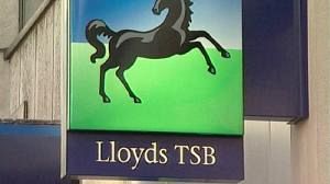 UK superbank’s shares fall