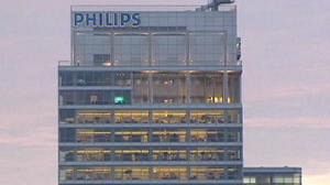 Philips sucumbe a la crisis