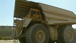 Pessimistic Caterpillar cuts jobs