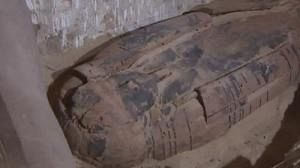 Archaeologists unearth new Egyptian mummies