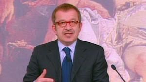 Italy to allow citizen patrols to combat rateItaly to allow citizen patrols to combat rape