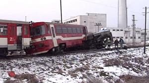 Dramatique collision entre un bus et un train en Slovaquie
