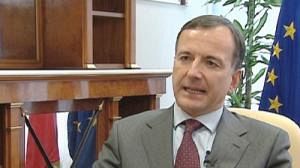 Frattini: “Protectionism is not the right solution to counter the crisis”