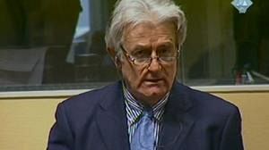 Karadzic en colère devant le TPI