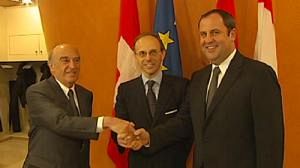 Europe’s “secret 3” meet to hatch strategy