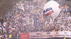 Les policiers espagnols dans les rues de Madrid pour réclamer des hausses de salaire