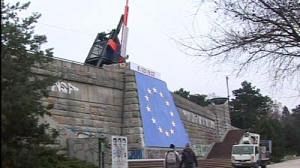 EU expansion threatened by Czech chaos