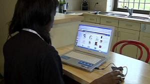 Bruxelles accusa: i grandi gruppi del web violano la privacy