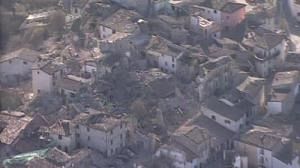Open air treatment for Italy’s quake survivors