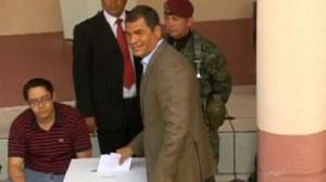 Elections en Equateur : le président sortant Correa favori
