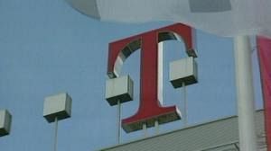 Deutsche Telekom cuts costs