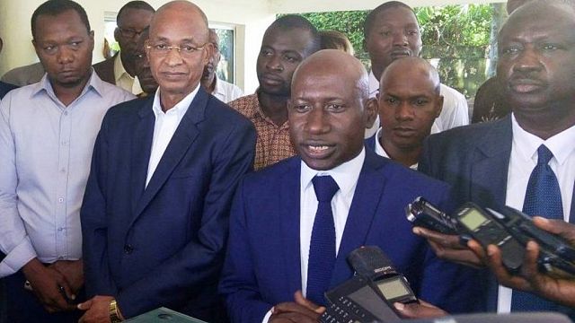 Guinée : interpellation de dirigeants du Front national pour la défense de la Constitution, selon l'opposition
