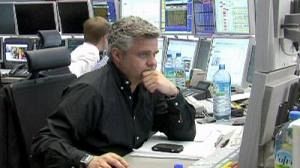 La fermeté du dollar pénalise les valeurs du secteur de l‘énergie en bourse lundi en Europe