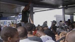 Protestors blockade Yemenia Airways