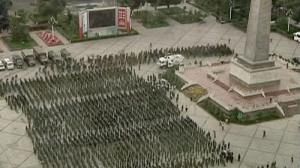 Les autorités chinoises veulent étouffer à tout prix la rébellion dans le Xinjiang