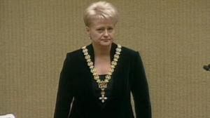 Lituanie : Dalia Grybauskaite devient officiellement la première femme présidente