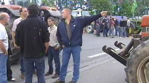 Les producteurs de lait dans la rue pour la première session du Parlement européen