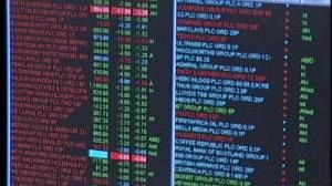 Caterpillar et Coca-cola tirent les indices boursiers vers le haut