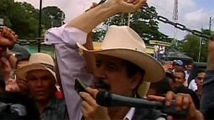 Un petit tour et puis s’en va: nouvelle tentative de retour au Honduras pour Manuel Zelayas