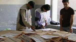 L’UE inquiète par les fraudes lors des élections en Afghanistan