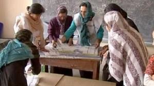 Afghanistan, gli osservatori Ue denunciano irregolarità nel voto
