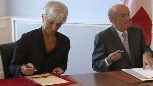 France and Switzerland sign tax deal