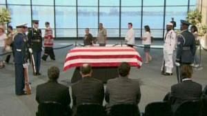 Les Etats-Unis parlent d’une seule voix pour rendre hommage au sénateur démocrate Ted Kennedy
