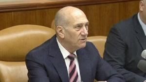 Olmert ufficialmente incriminato per corruzione