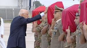 Retour au pays pour les corps des six soldats italiens morts jeudi en Afghanistan