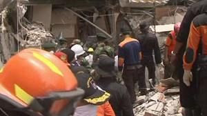 Sumatra massacrada pelo tremor de terra