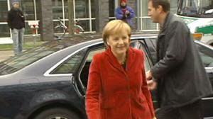 Merkel talks tax to break coalition deadlock