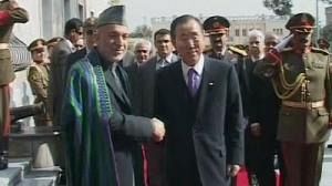 Pas de second tour à la présidentielle afghane, Karzaï reconduit