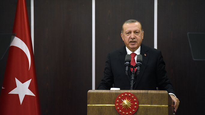 Αποτέλεσμα εικόνας για Erdogan in Grecia tra disaccordi e affari
