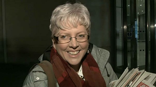 BBC editor quits over gender pay row