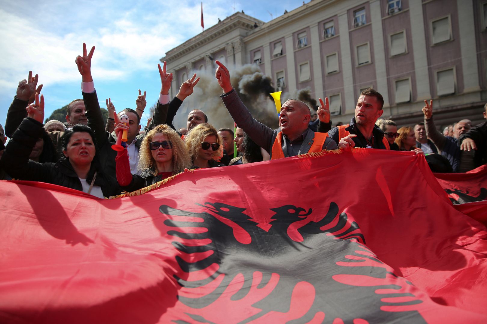 Le monde en colère panorama des manifestations qui ont secoué 2019