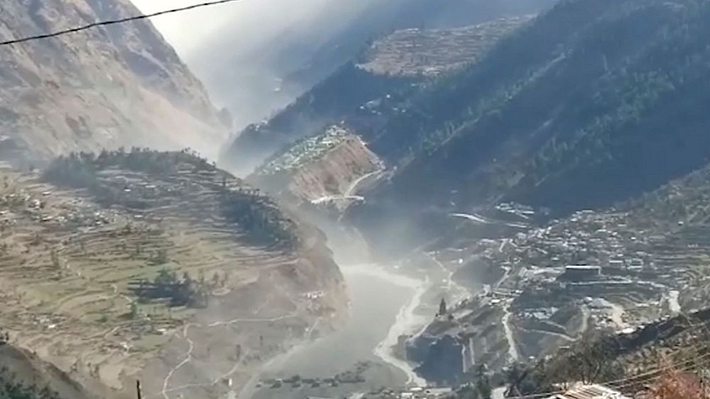 At least 14 killed in flash flood in India after glacier collapse - NewsOpener At least 14 killed in flash flood in India after glacier collapse