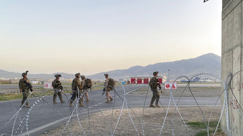 Afghans on EU missions hiding in Kabul say it's 'too risky to go' - NewsOpener Afghans on EU missions hiding in Kabul say it's 'too risky to go'