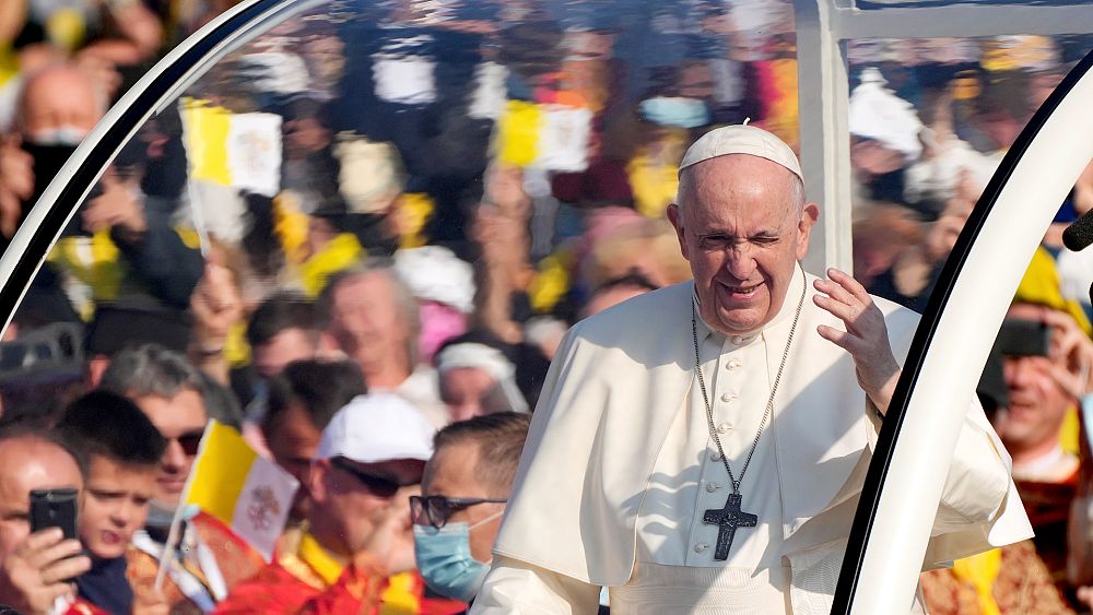 Pope Francis visits Slovakia highlighting inclusion and reconciliation - NewsOpener Pope Francis visits Slovakia highlighting inclusion and reconciliation