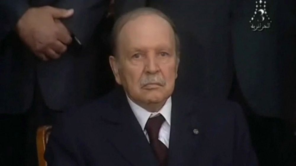 Algeria's longest-serving president Abdelaziz Bouteflika dies at 84 - NewsOpener Algeria's longest-serving president Abdelaziz Bouteflika dies at 84